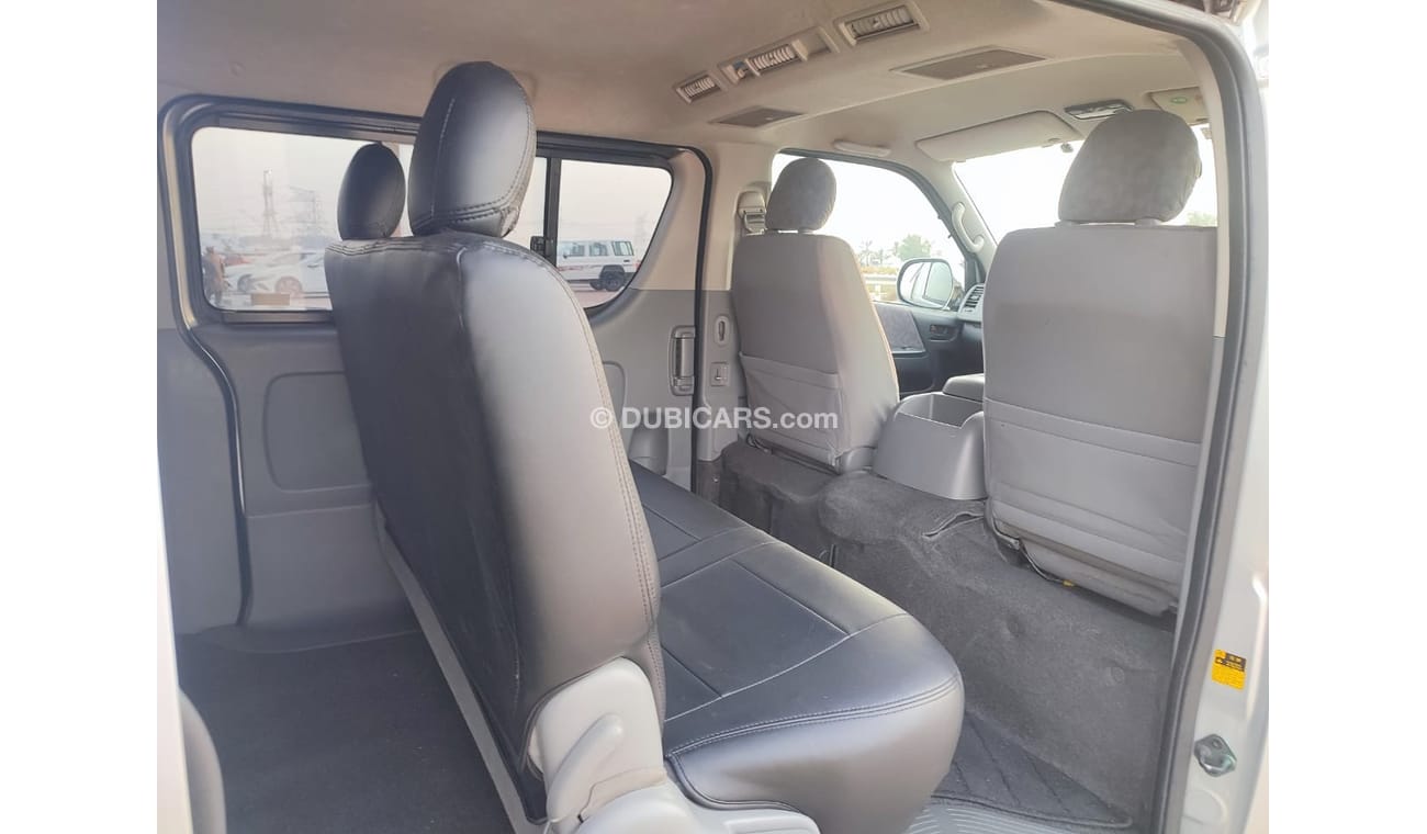 تويوتا هاياس KDH200-0002465 || TOYOTA	HIACE (VAN)	2004	SILVER	2500	DIESEL	RHD	AUTO || ONLY EXPORT.