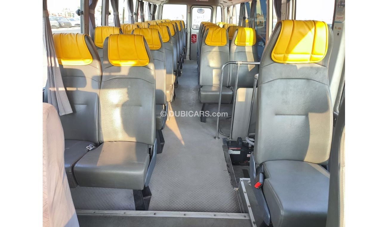 تويوتا كوستر JTGEC58305000219 || COASTER (BUS) 2011 (29 -VIP SEATS ) CC4000 DIESEL RHD MANUAL ||ONLY EXPORT,