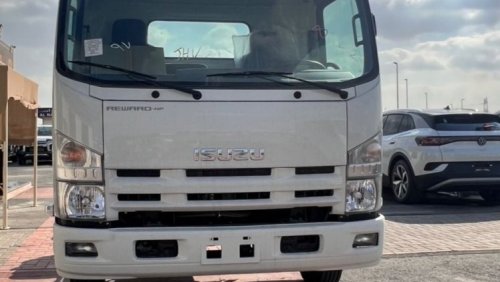 Isuzu NPR Isuzu npr short chassis 4.2L