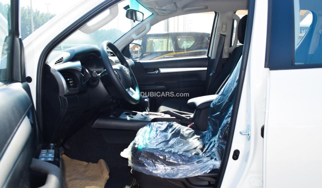 Toyota Hilux SR5 2.4L Diesel A/T