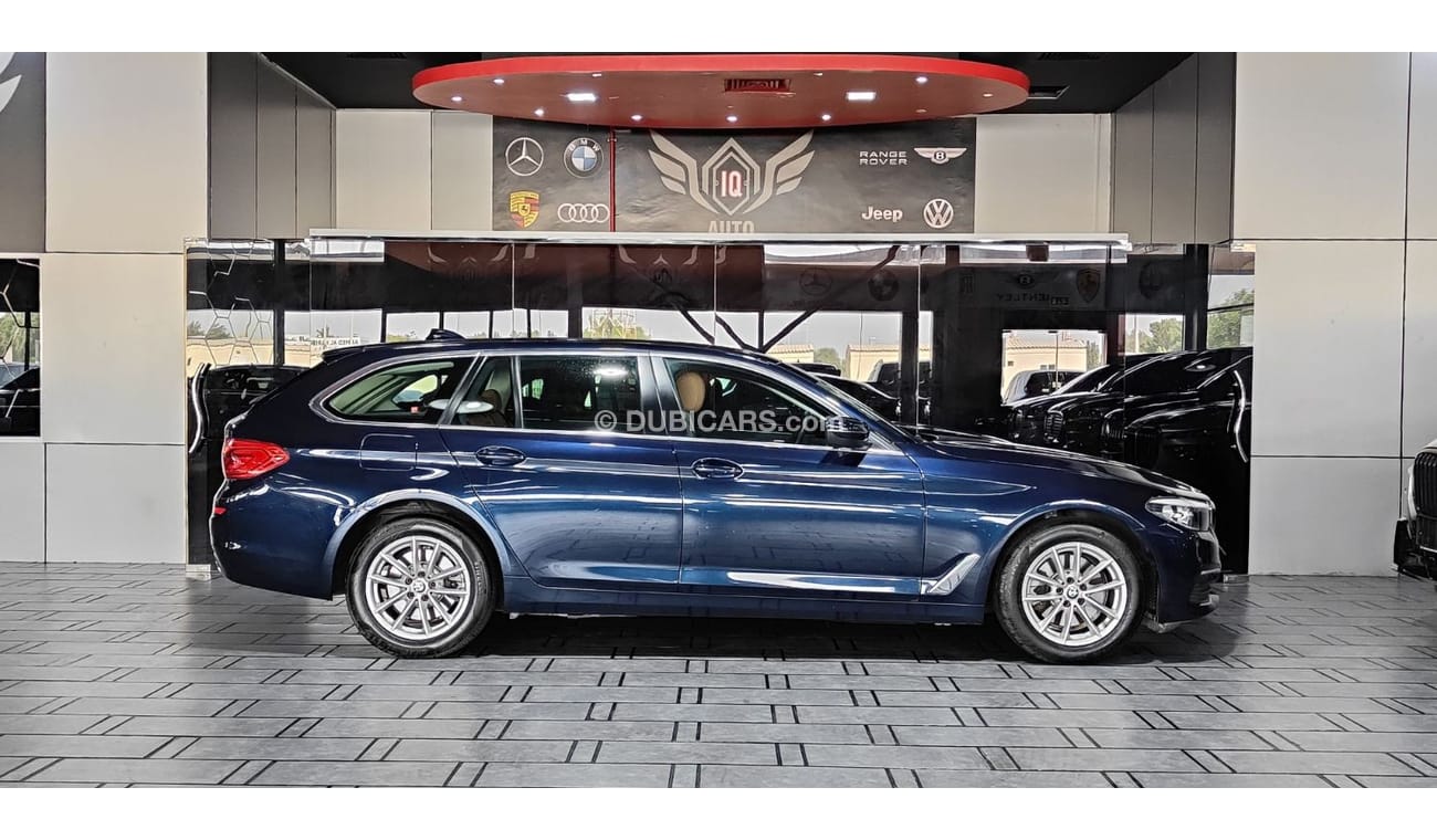 بي أم دبليو 520i AED 1,200 P.M | 2020 BMW 520i TOURING | AGMC WARRANTY | SERVICE CONTRACT | GCC