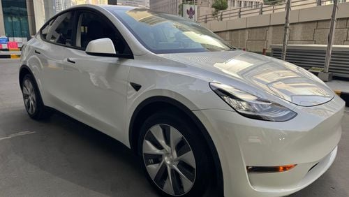 Tesla Model Y Long Range AWD