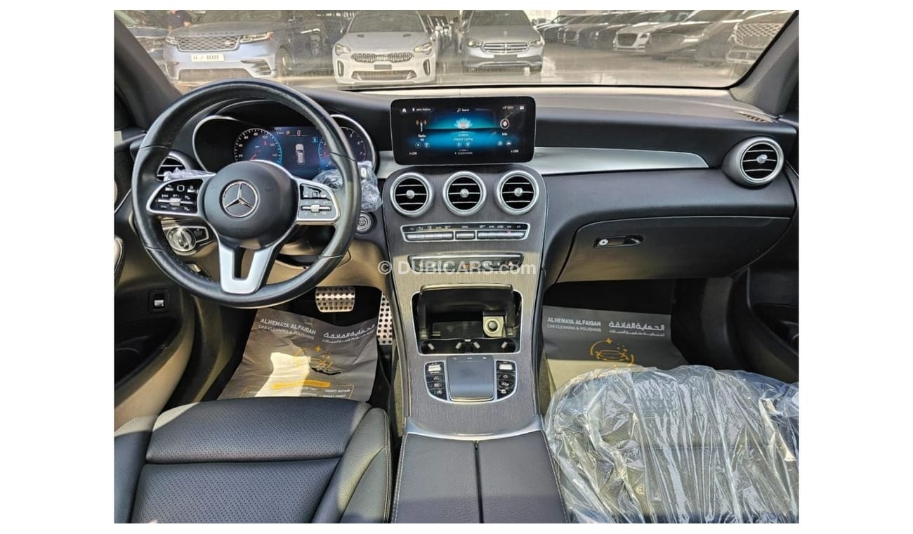 Mercedes-Benz GLC 300 Premium