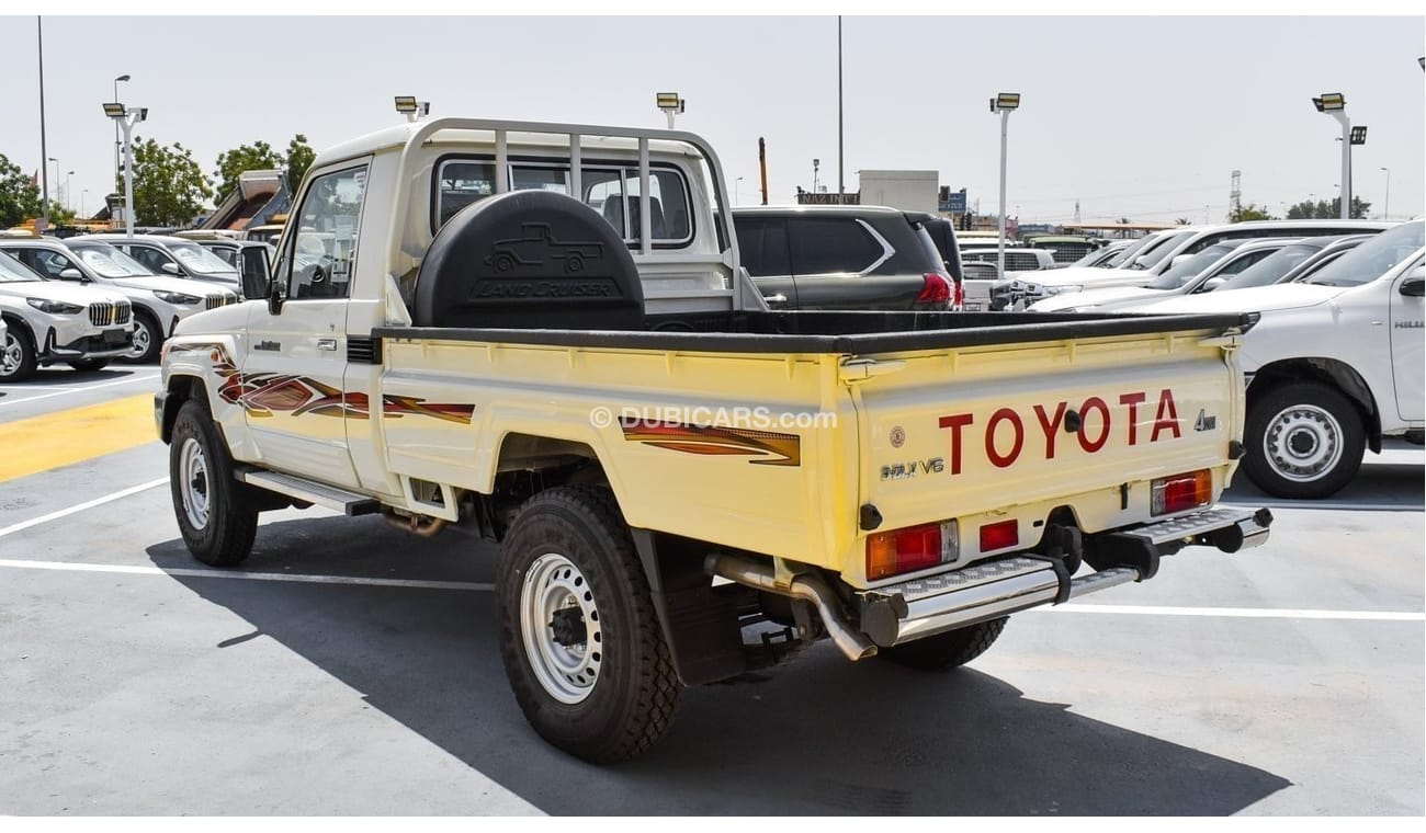 تويوتا لاند كروزر بيك آب TOYOTA LAND CRUISER PICK-UP 4.0L V6 PETROL 2022