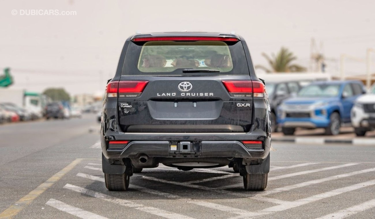 Toyota Land Cruiser 2024 Toyota LC300 GXR Twin Turbo 3.5L Petrol  AT - GCC