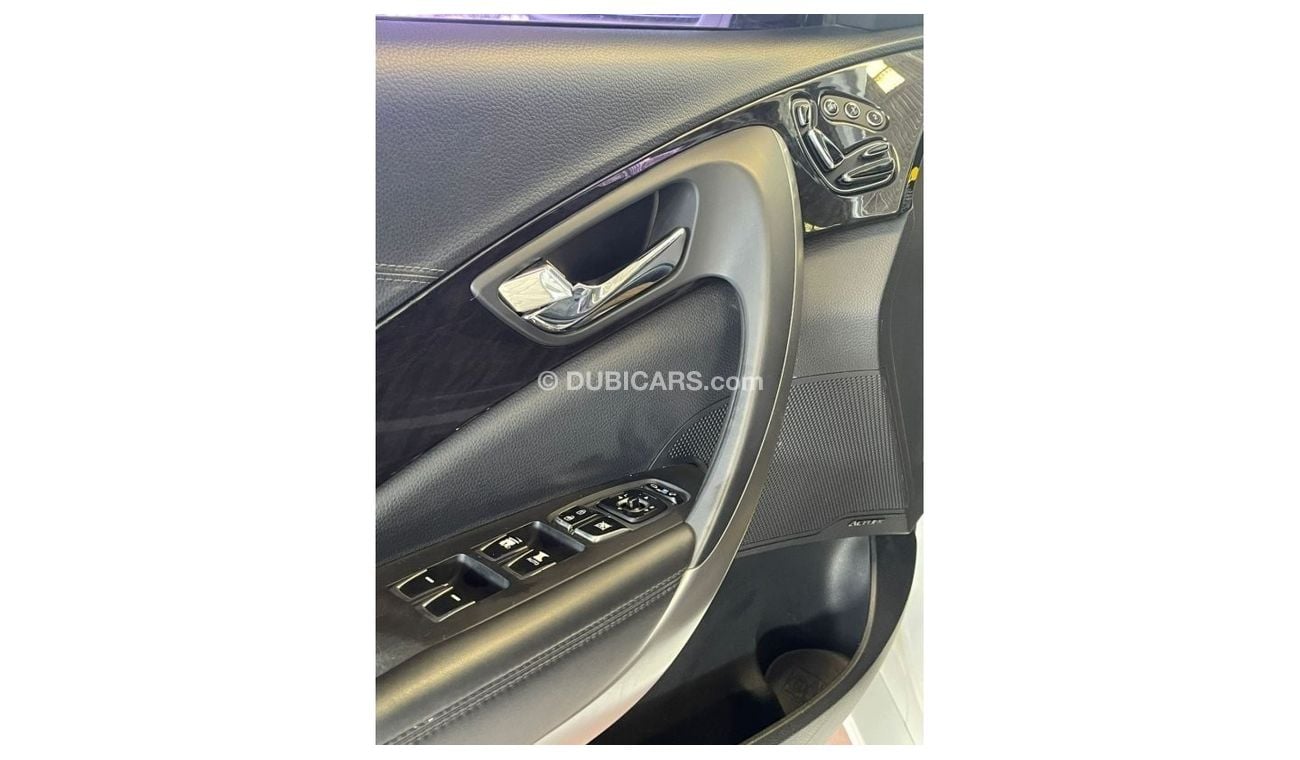 Hyundai Grandeur HYUNDAI GRANDEUR 2016/2.5/V4/KOREA SPECS