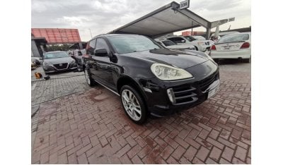 Porsche Cayenne In excellent condition and requires no expenses