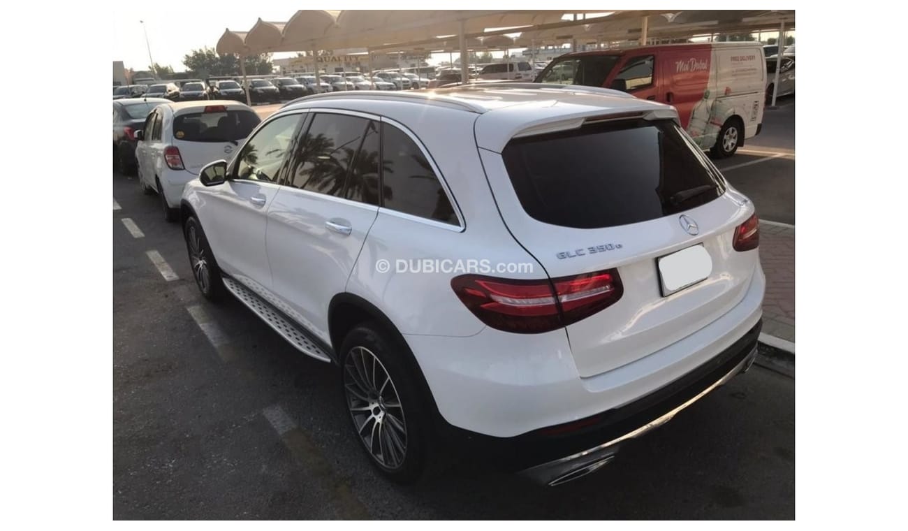 Mercedes-Benz GLC 350 MERCEDES BENZ GLC350 HYBRID 4MATIC