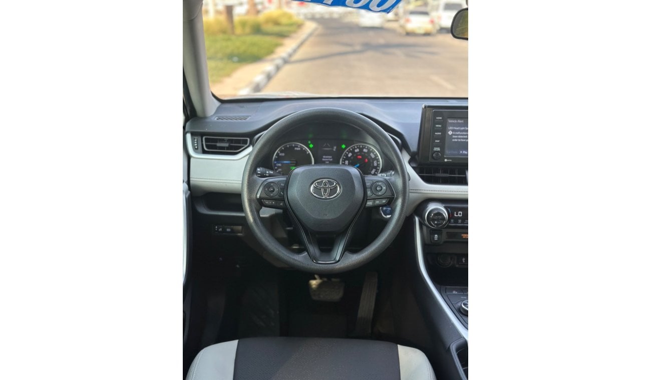 Toyota RAV4 TOYOTA RAV4 Hybrid XLE