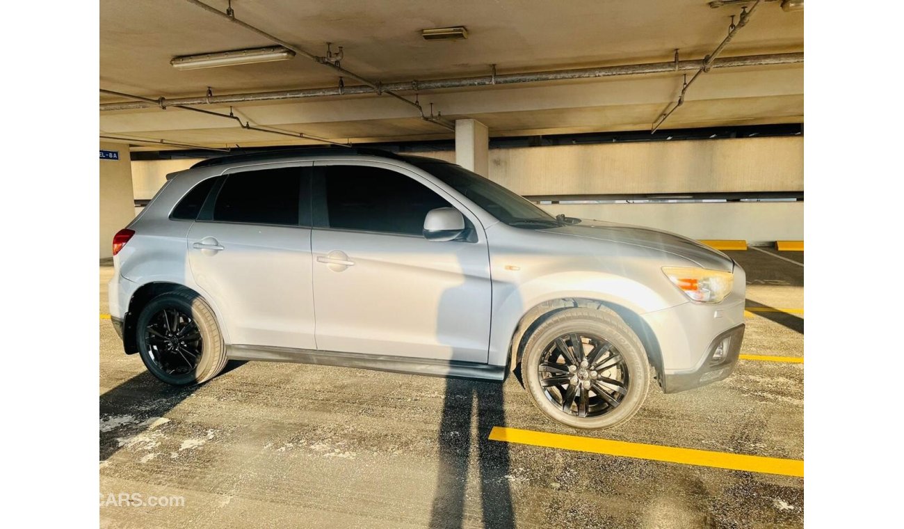 Mitsubishi ASX 2.0L GLX (2WD) Mid Option