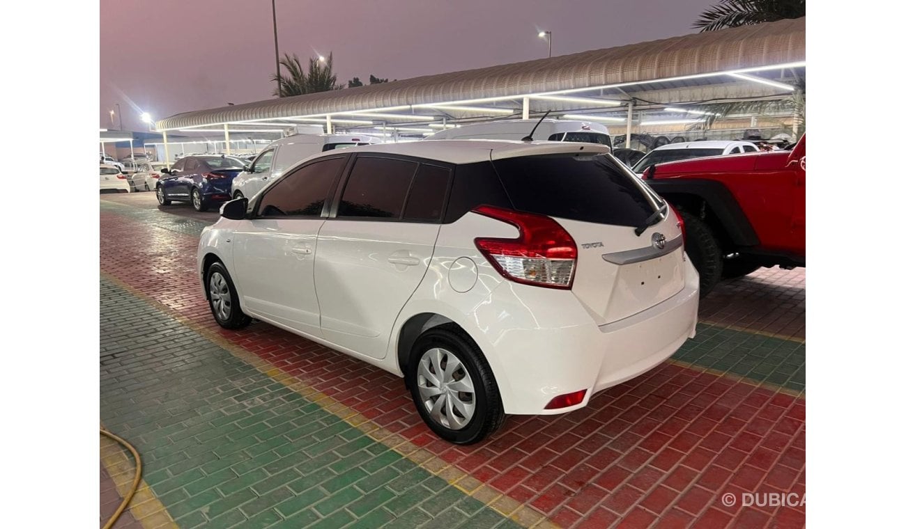 Toyota Yaris SE