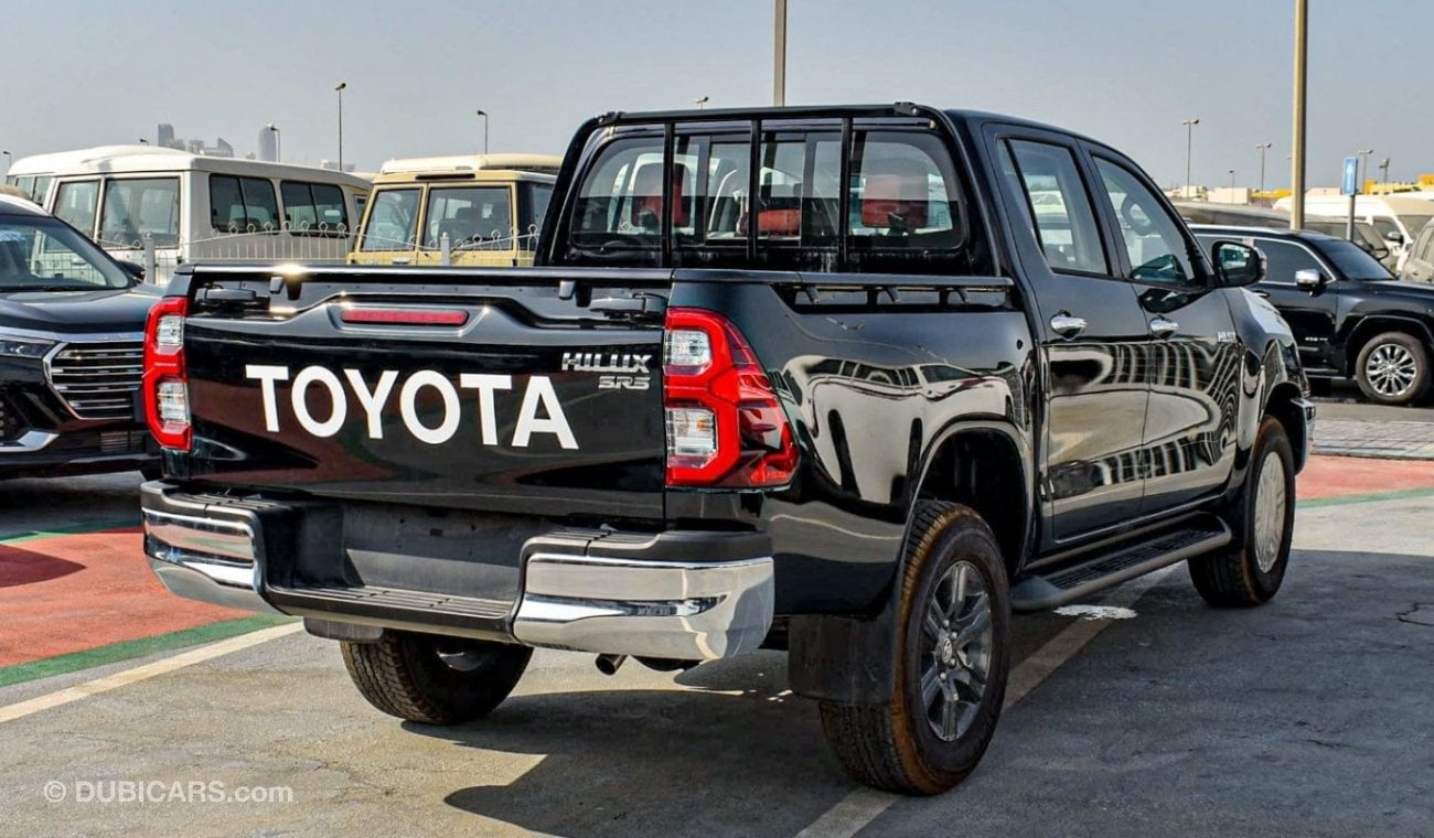 تويوتا هيلوكس Toyota Hilux 2.7L A/T Black Color Model 2024