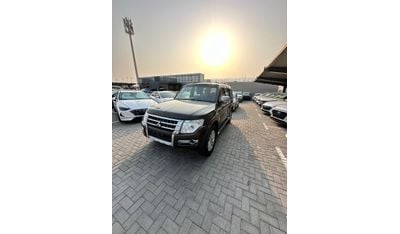 ميتسوبيشي باجيرو GLS Highline 3.8L (189 HP)