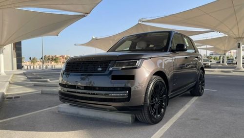 Land Rover Range Rover First Edition "Black Badge"