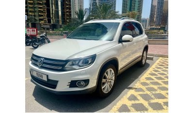 Volkswagen Tiguan SE 2.0L TSI 4Motion