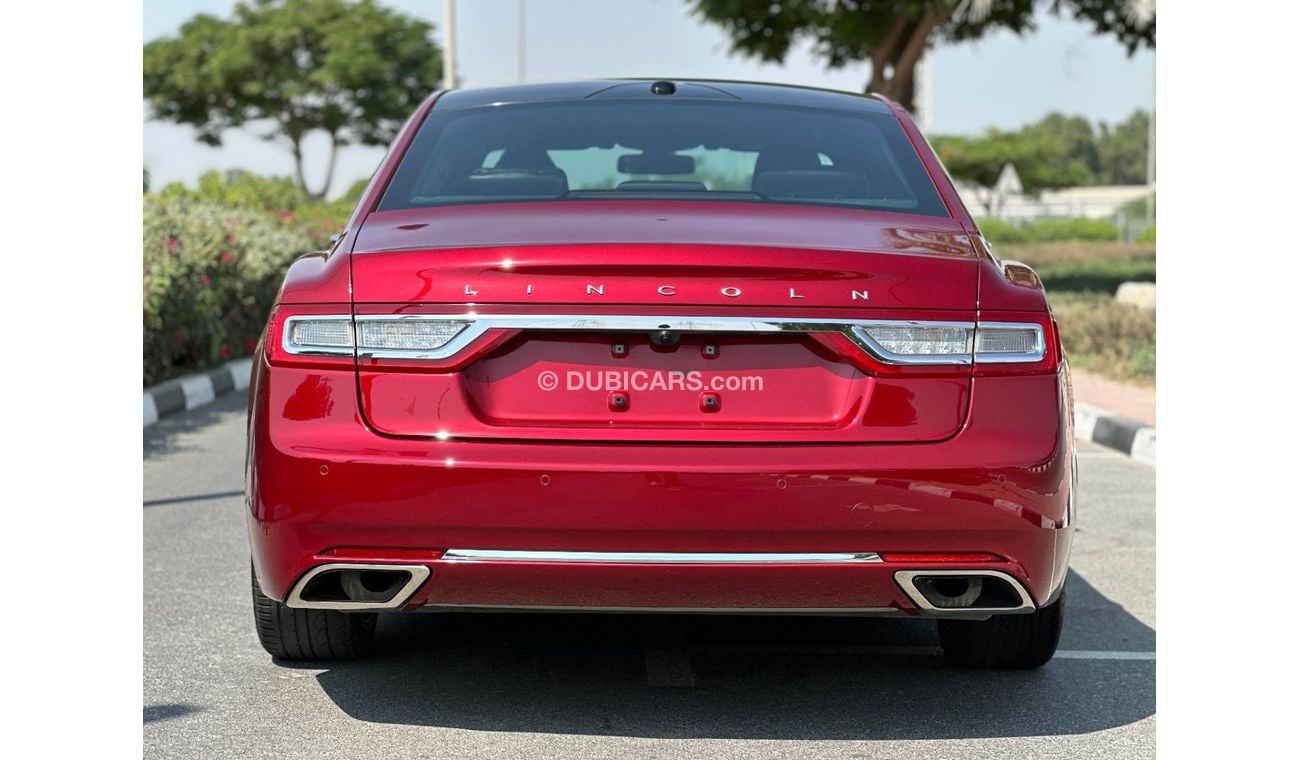 لينكولن كونتيننتال Presidential 3.0L Lincoln Continental Fully Loaded with Cooling Seats / GCC / 2017 / Single Owner / 