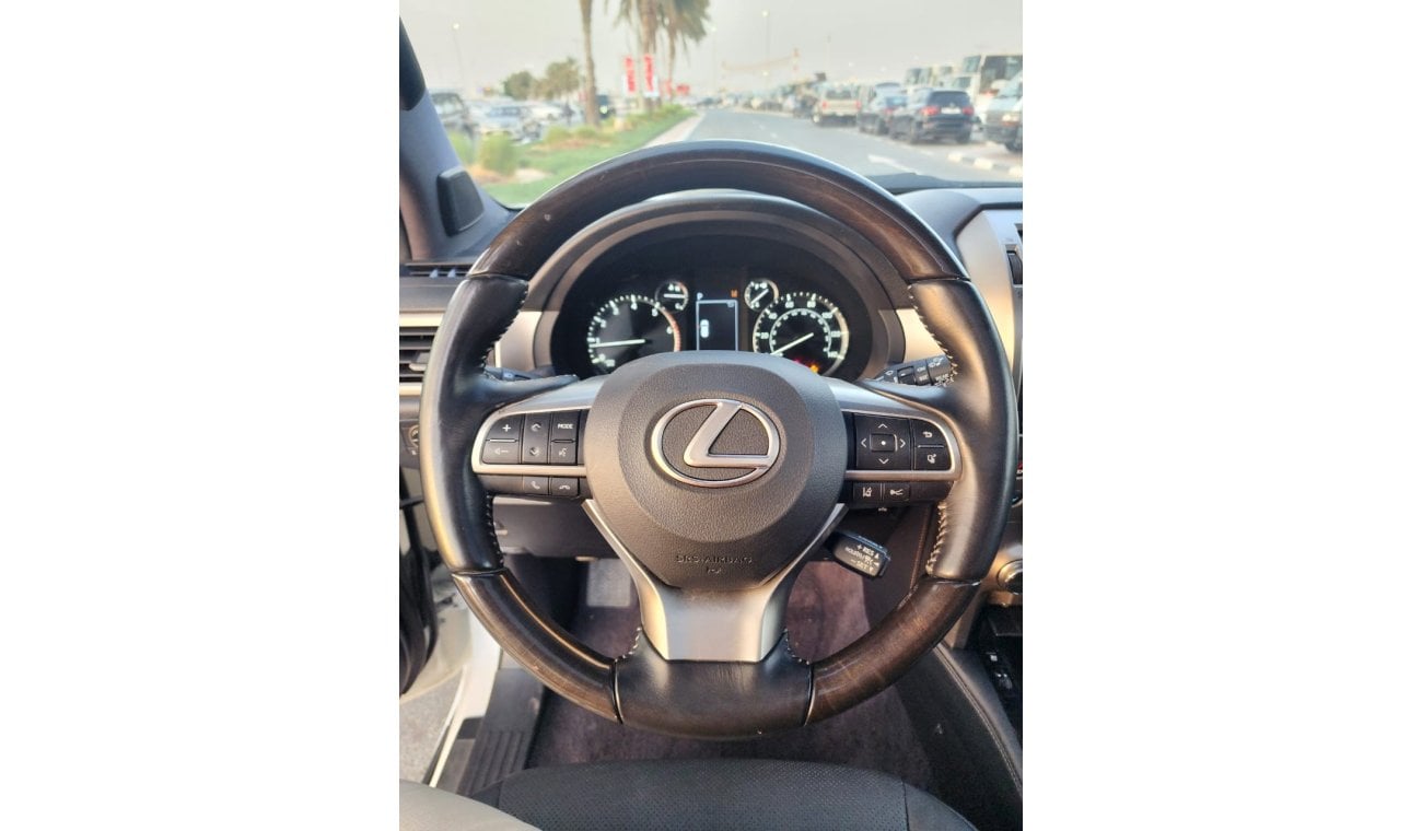 لكزس GX 460 بريمير