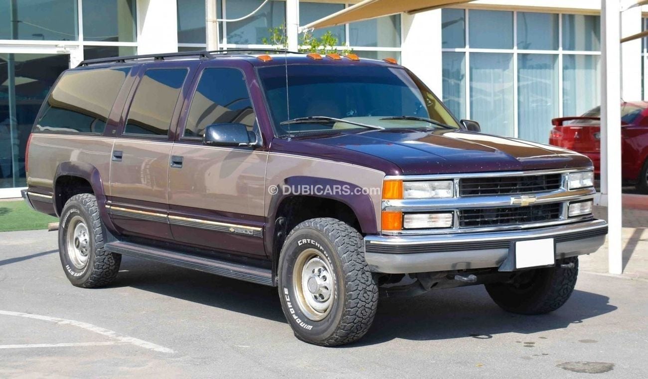 Chevrolet Suburban 2500