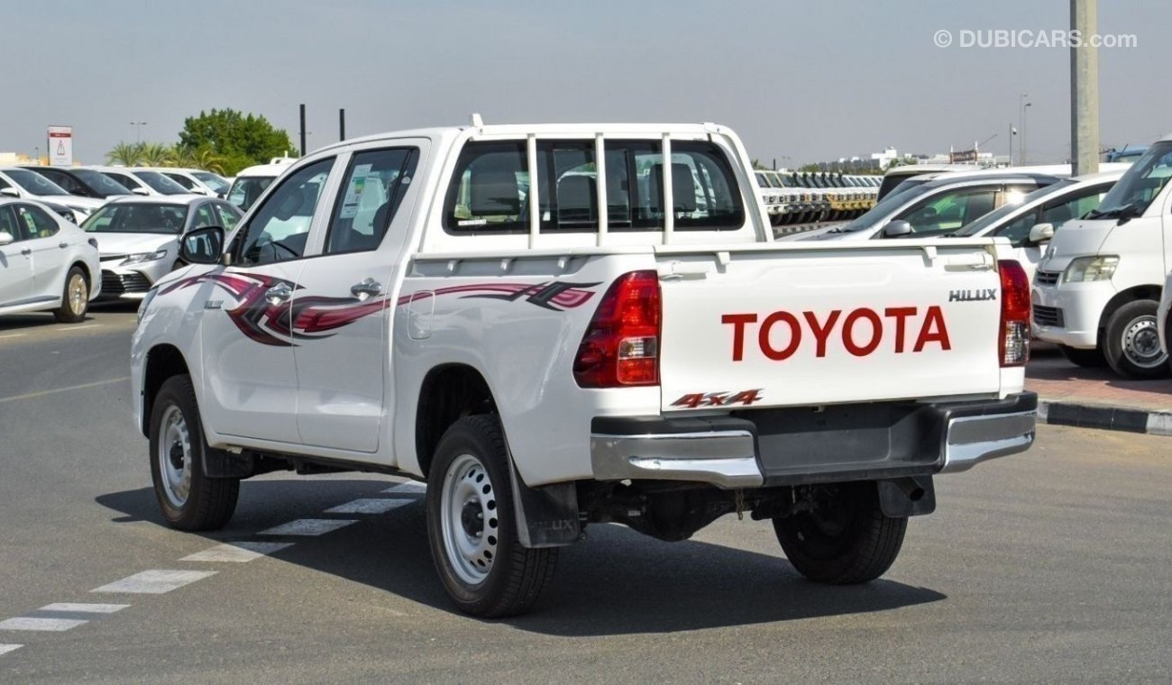 تويوتا هيلوكس Brand New Toyota Hilux DSL 2.4L Diesel Manual | White/Black | 2022 | FOR EXPORT ONLY