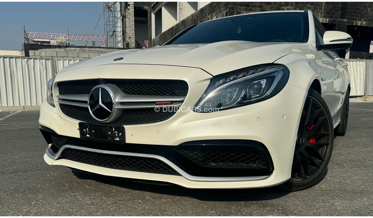 Mercedes-Benz C 63 AMG