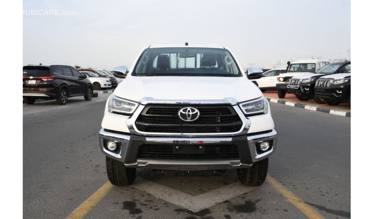 Toyota Hilux 2.7L MT 4x4 full option (Oman spce)