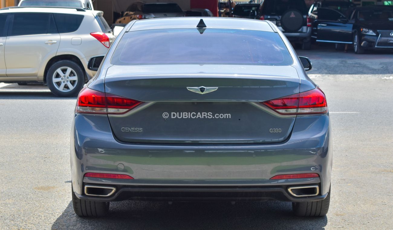 Used Genesis G330 2014 for sale in Dubai - 605827