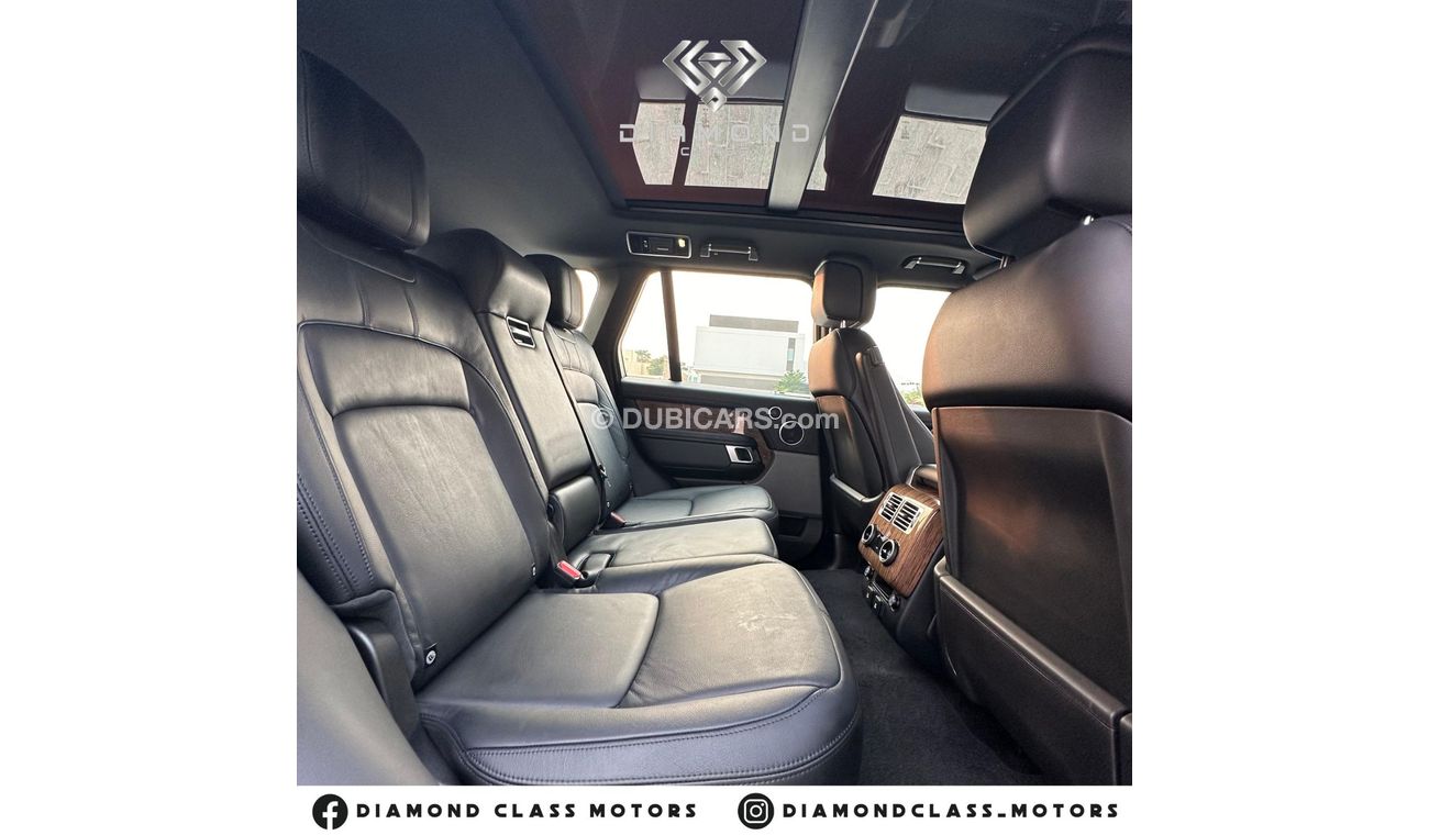 Land Rover Range Rover Range Rover Vogue HSE V6 SUV Panoramic  2021 GCC   Full Service History  Al Tayer Warranty & Service