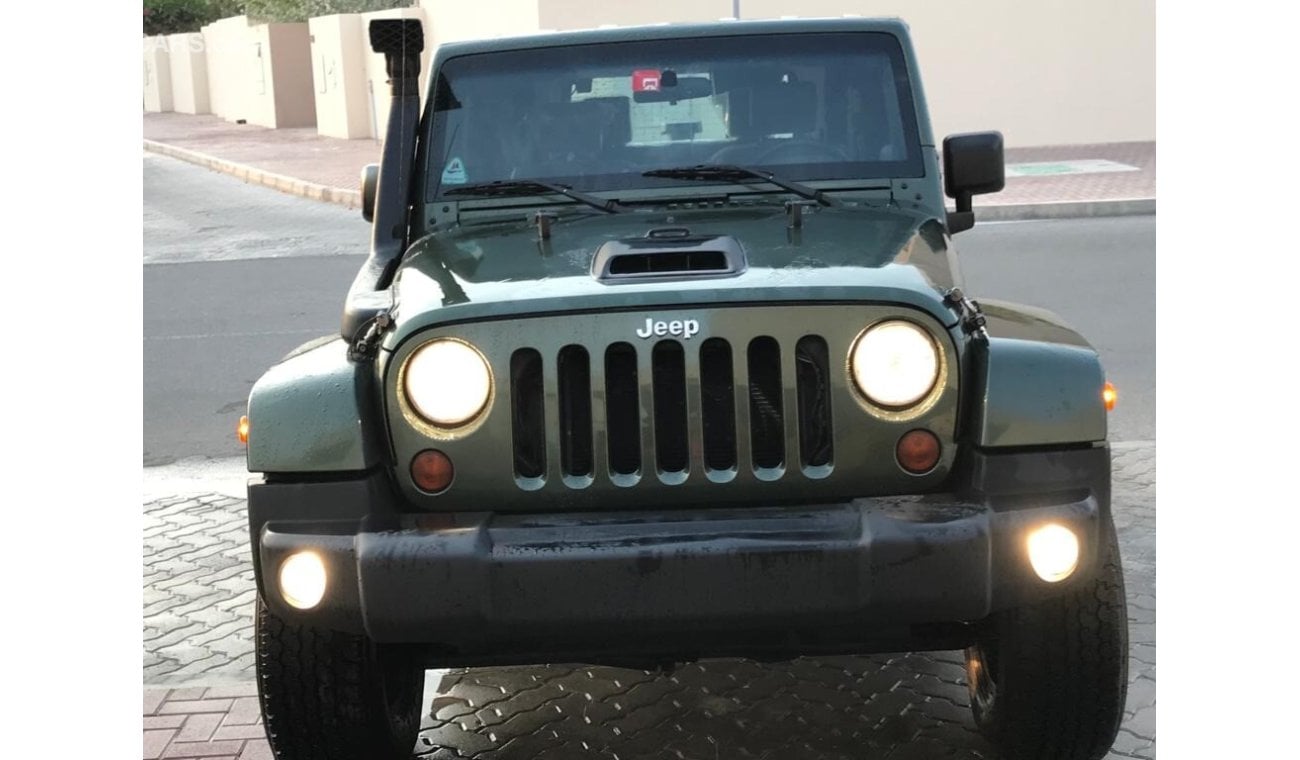 جيب رانجلر Sahara Plus 3.6L M/T