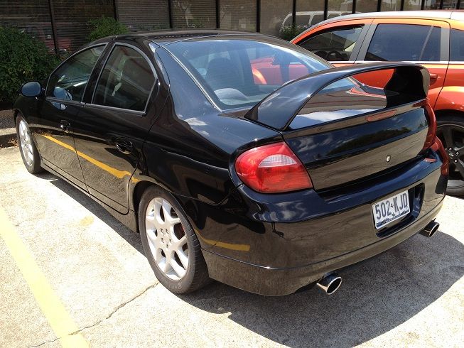 Chrysler Neon exterior - Rear Right Angled