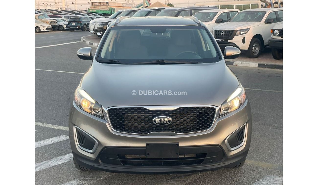 Kia Sorento 2017 Kia Sorento LXS 2.4L V4 GDi - AWD 4x4 - MidOption+ Rear CAM - 73,300 Mileage