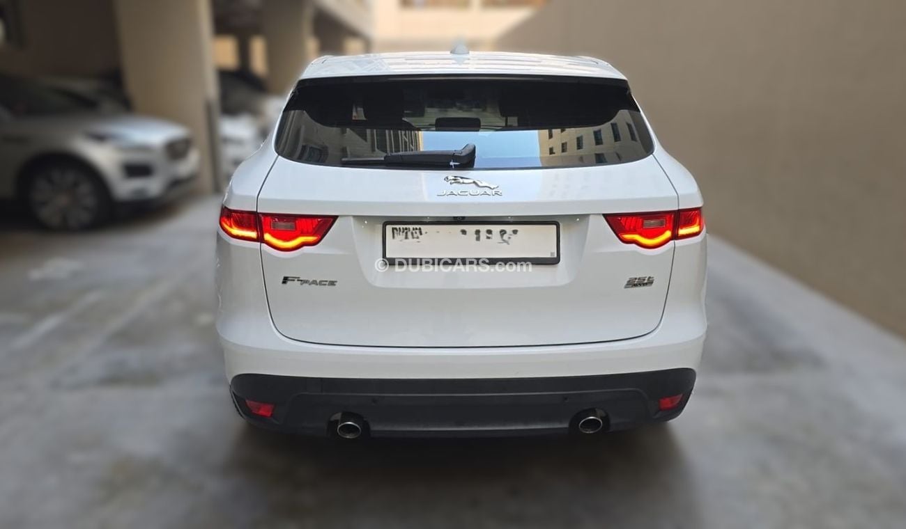 Jaguar F Pace S P250 2.0L