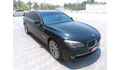 بي أم دبليو 750Li