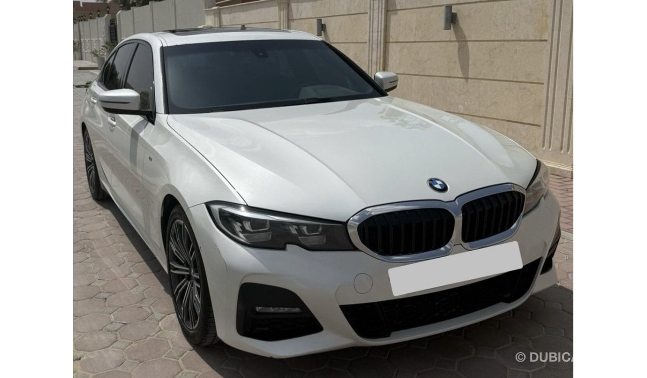 بي أم دبليو 330i