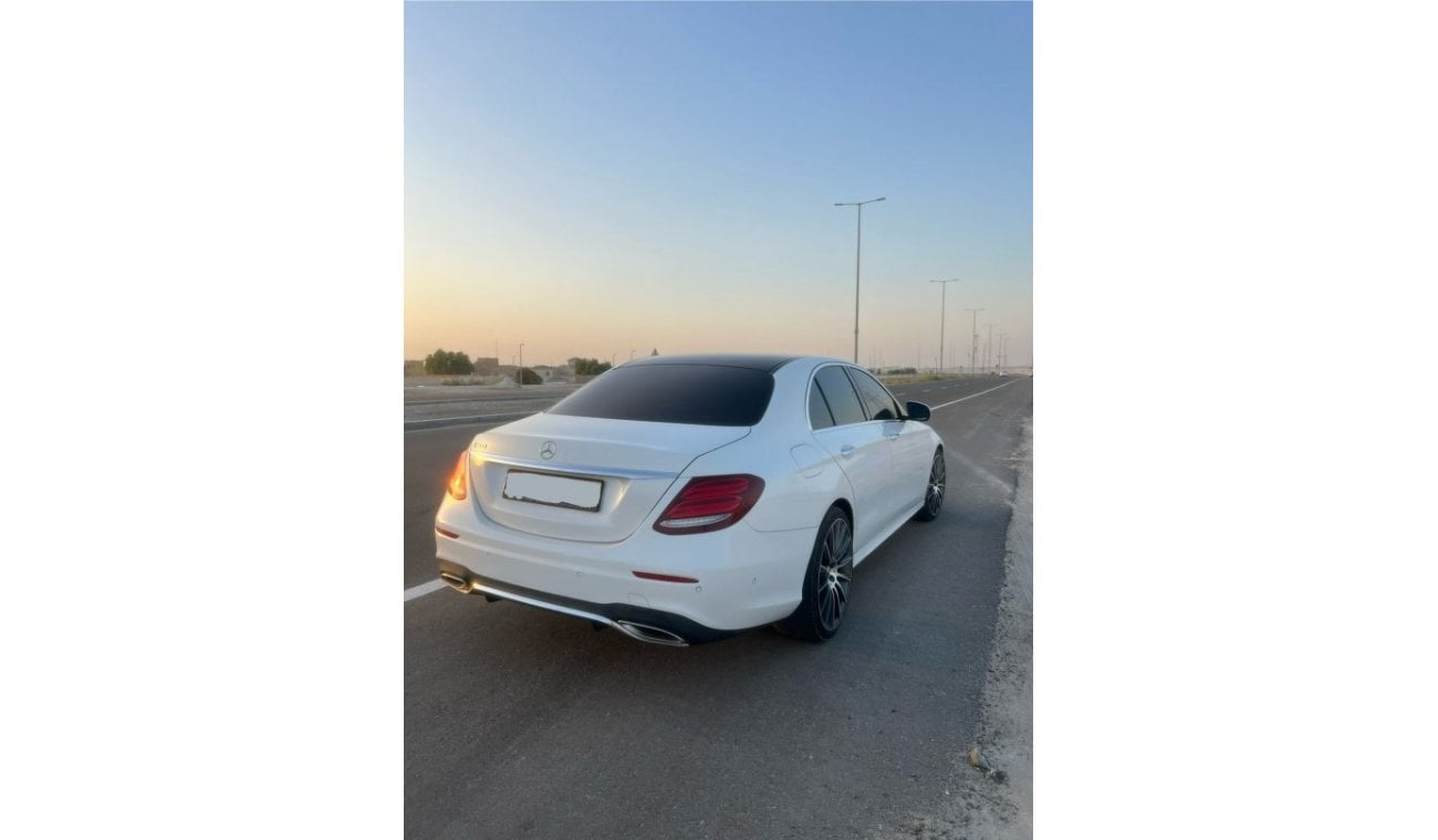 مرسيدس بنز E300