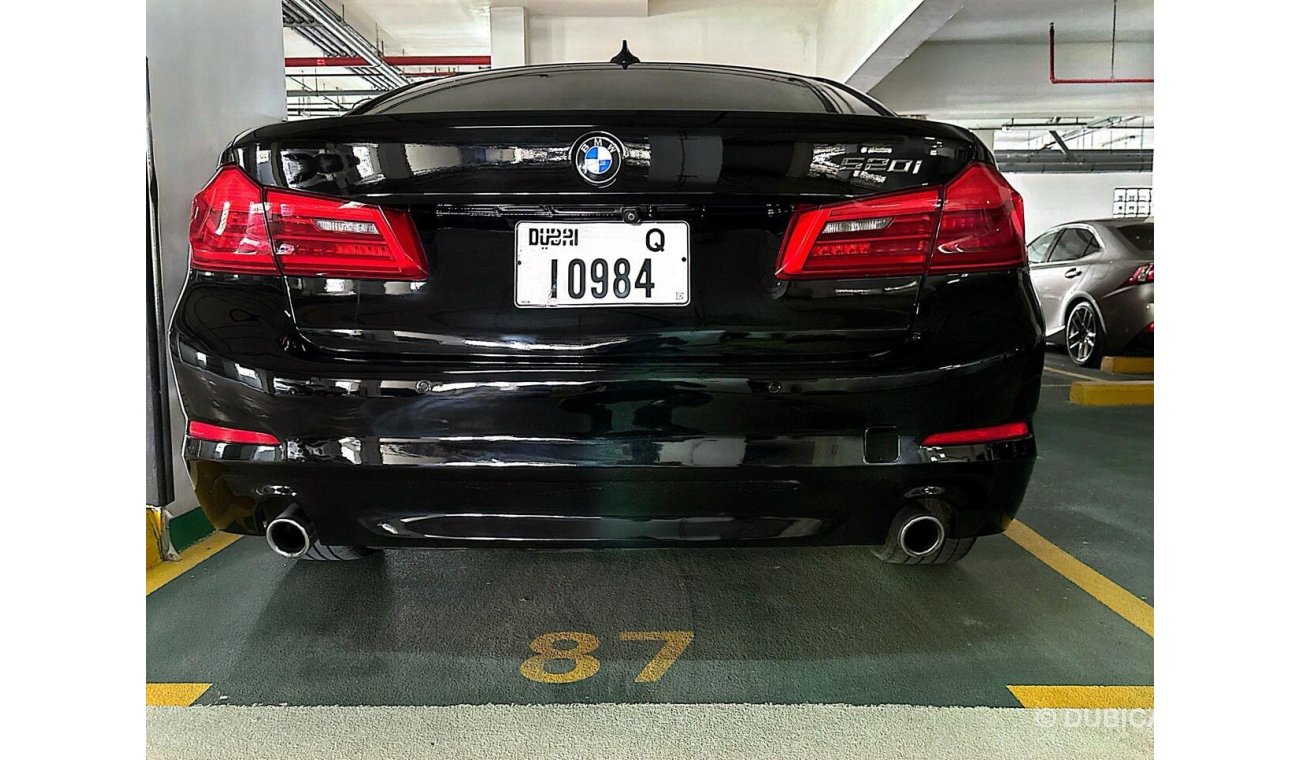 بي أم دبليو 520i Executive 1.6L