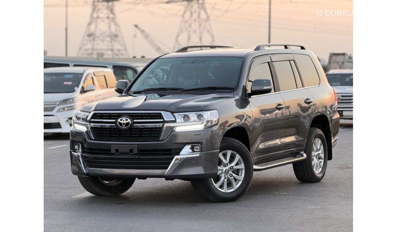 تويوتا لاند كروزر Toyota Landcruiser RHD diesel engine full option