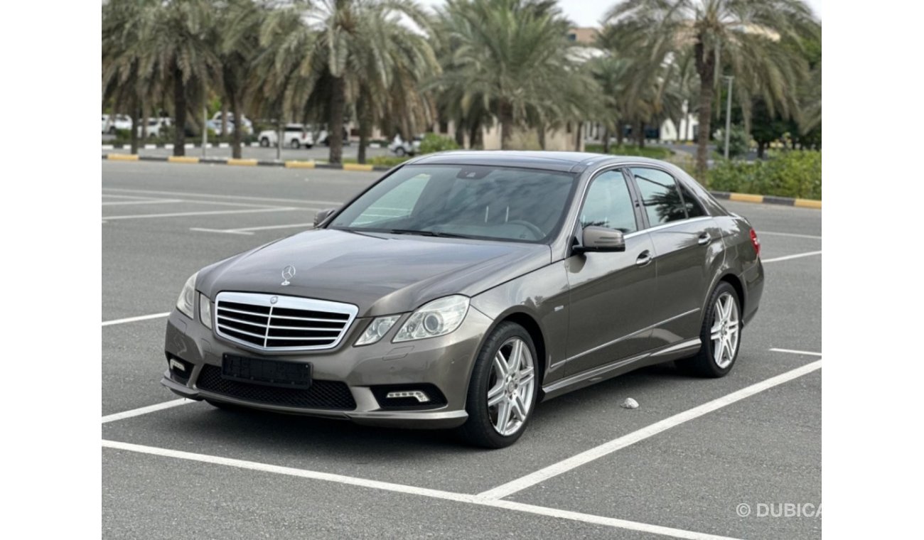 Mercedes-Benz E 250 MODEL 2010 GCC CAR PERFECT CONDITION FULL OPTION PANORAMIC ROOF LEATHER SEATS FULL ELECTRIC CONTROL