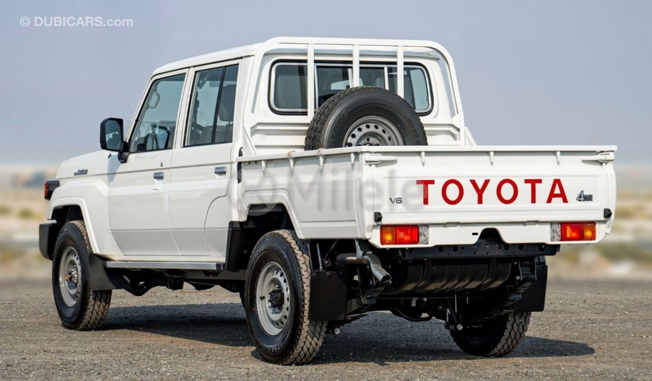 تويوتا لاند كروزر بيك آب LC79DC 4.0L DIESEL - WHITE: WITH DIFF LOCK, NEW SHAPE (EXPORT ONLY)