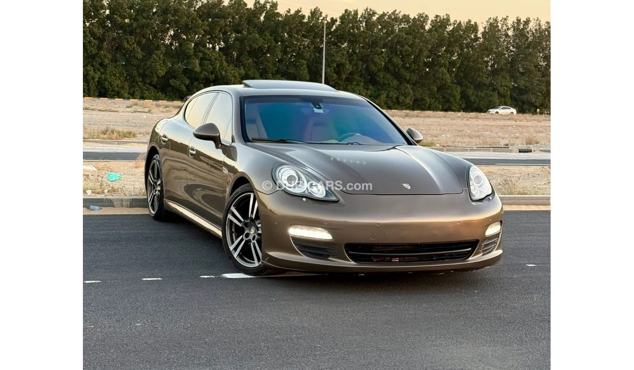 Porsche Panamera 4 3.6L (306 HP)