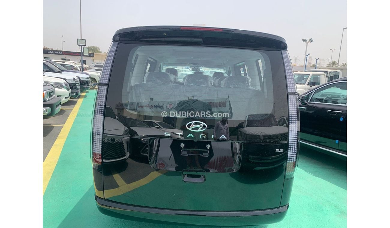 هيونداي ستاريا 3.5L PETROL, 11 SEATS, SUNROOF, PANORAMIC, FULL OPTION, 2023