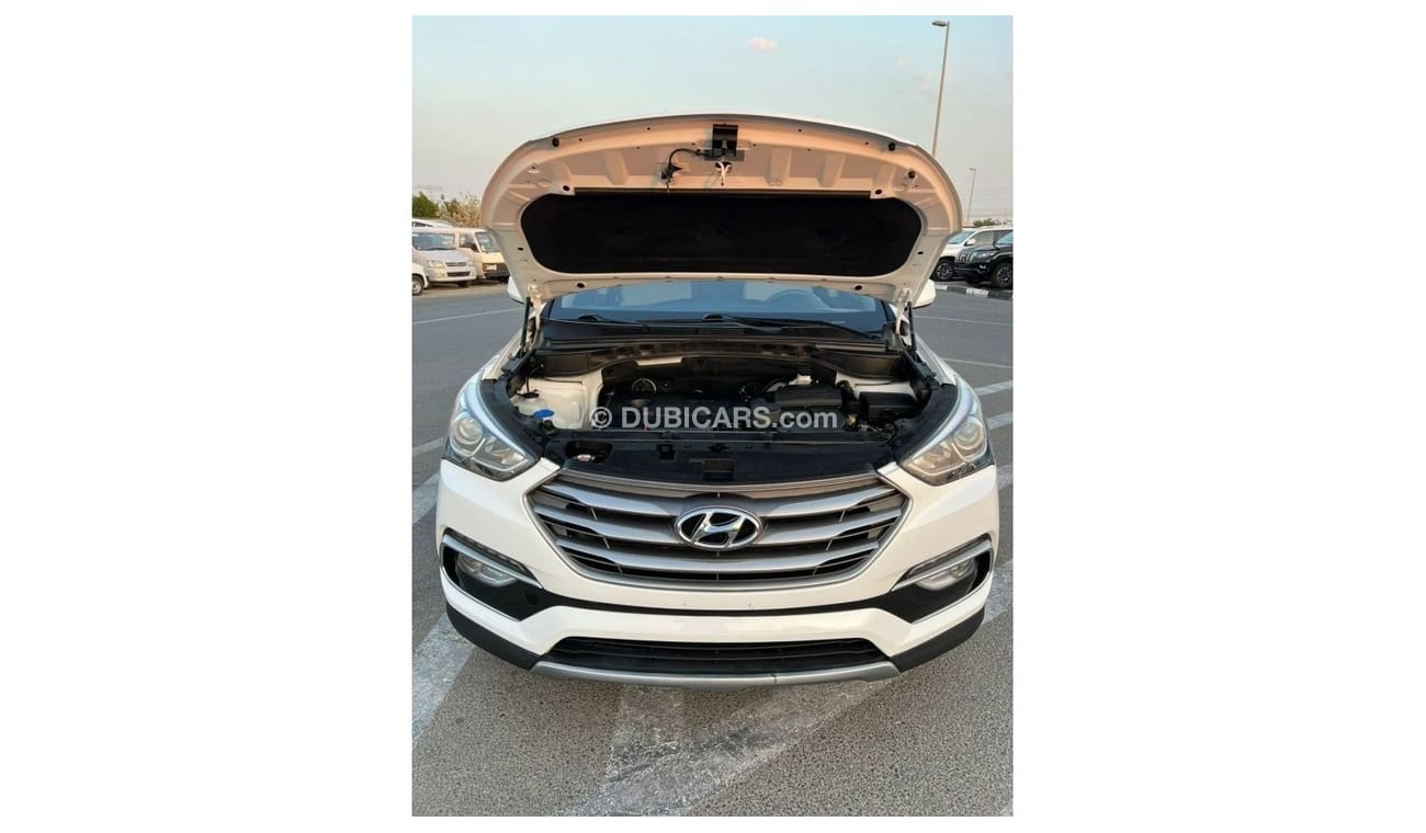 Hyundai Santa Fe *Offer*2017 HYUNDAI SANTA FE /