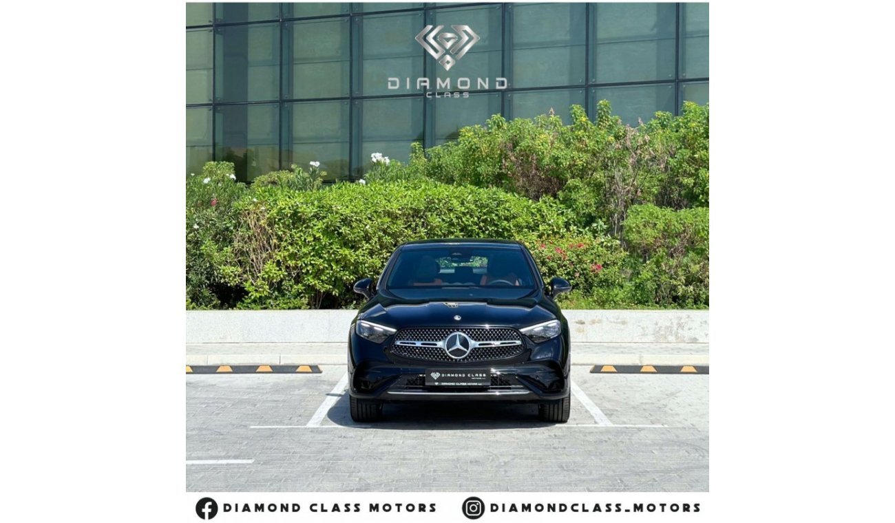 Mercedes-Benz GLC 200 Mercedes GLC 200 Coupe  AMG line - Full option GCC Brand New Under Mercedes Warranty till 2028 km