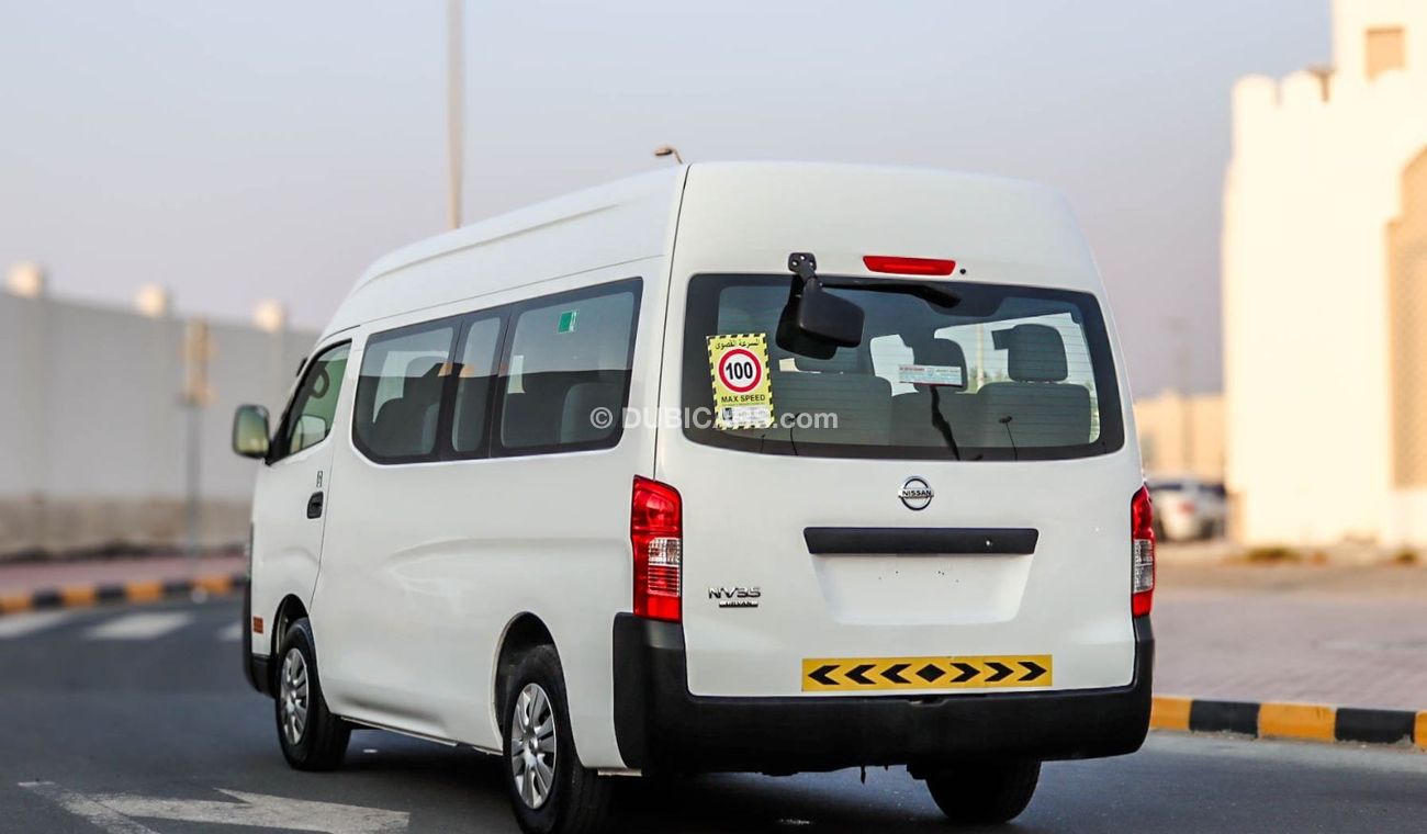 نيسان أورفان Microbus 2.5L A/T Petrol Nissan Urvan 2020 GCC accident free in excellent condition 1708 P.M