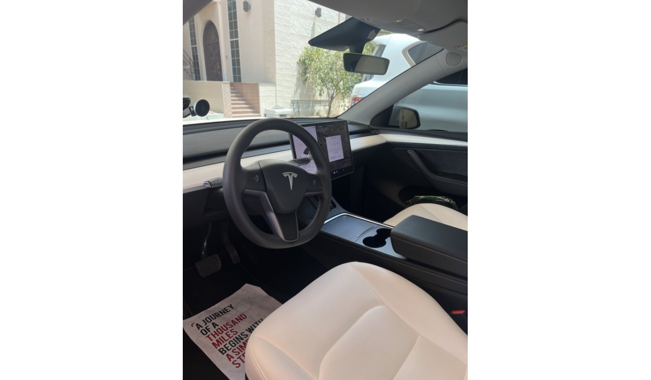 Tesla Model Y Model Y Long Range - full spec