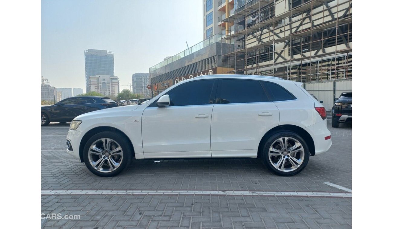 Audi Q5 TFSI quattro S-Line 2.0L