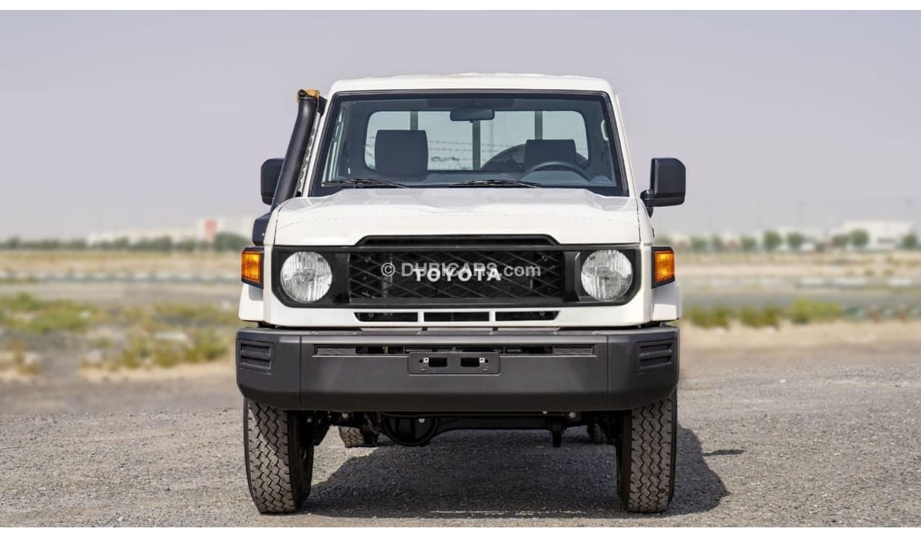 Toyota Land Cruiser Pick Up LC79 SC 2.8L DIESEL AT MY2024