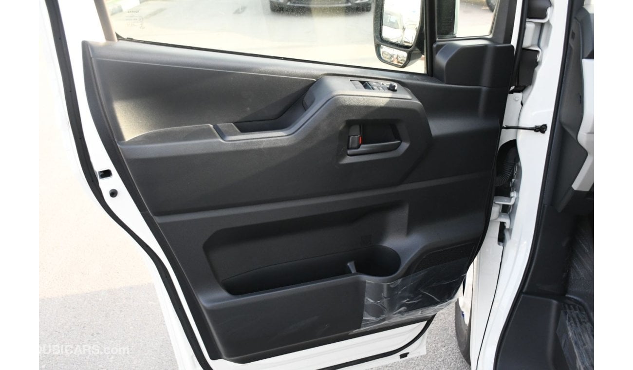 Toyota Hiace HiAce 3.5L MT With Heater Petrol