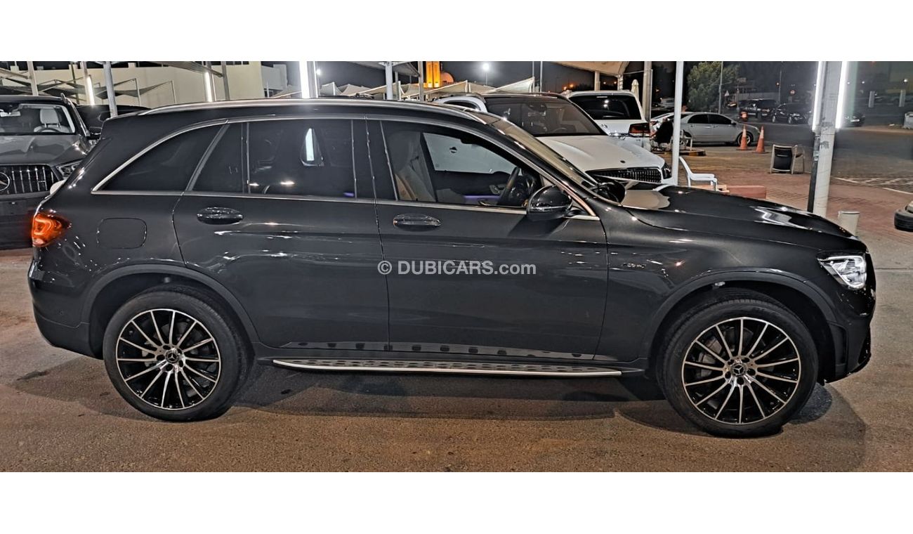 Mercedes-Benz GLC 300 Premium