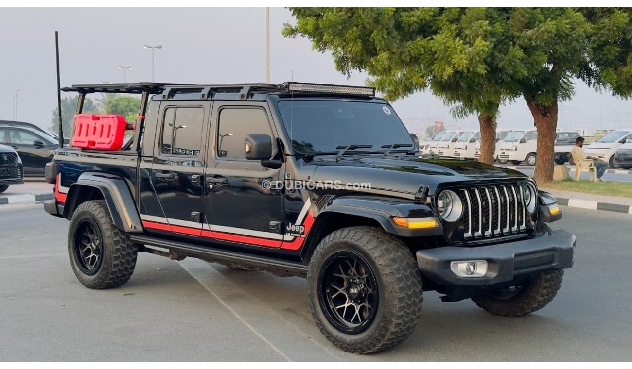 Jeep Gladiator PREMIUM CAMPING ACCESSORIES INSTALLED | ROOF MOUNTED LED LIGHTS | 3.6L PETROL | RHD | 2020 | 4 X 4 |