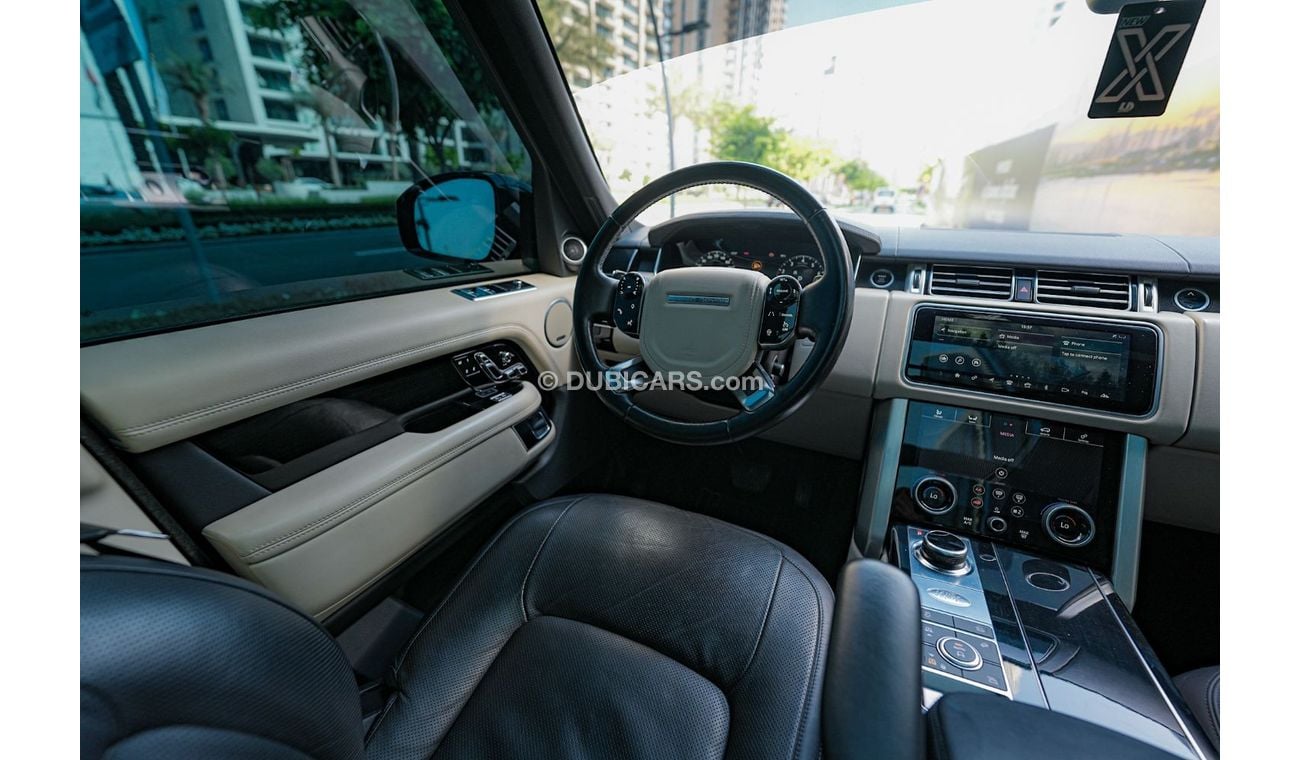 لاند روفر رينج روفر Range Rover Vogue 2018 V6 In Perfect Conditions